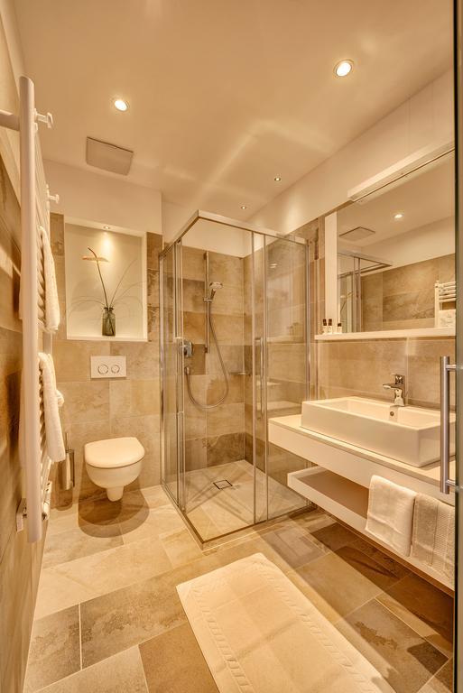 Garni Hotel Kessler Tirolo Bagian luar foto