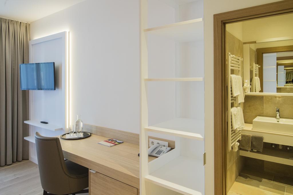 Garni Hotel Kessler Tirolo Bagian luar foto
